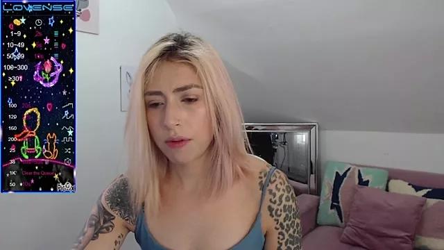 natalie_vontease on StripChat 