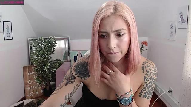 natalie_vontease on StripChat 