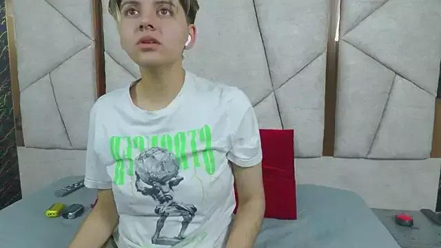 NATALY_4 from StripChat is Freechat