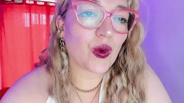 Kooky beauty: discover our turned on strippers as they undress to their adored melodies and slowly orgasm for pleasure to appease your kookiest wishes.