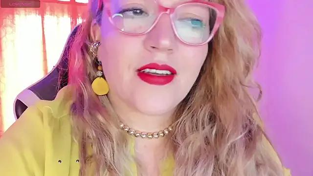 Kooky beauty: discover our turned on strippers as they undress to their adored melodies and slowly orgasm for pleasure to appease your kookiest wishes.