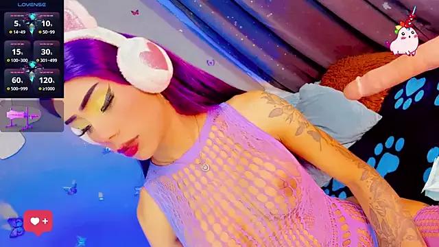 Kooky beauty: discover our turned on strippers as they undress to their adored melodies and slowly orgasm for pleasure to appease your kookiest wishes.