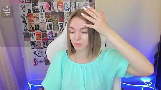 NessaDiazz from StripChat is Freechat