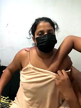 NOORA-GIRL from StripChat