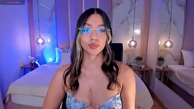 Kooky beauty: discover our turned on strippers as they undress to their adored melodies and slowly orgasm for pleasure to appease your kookiest wishes.