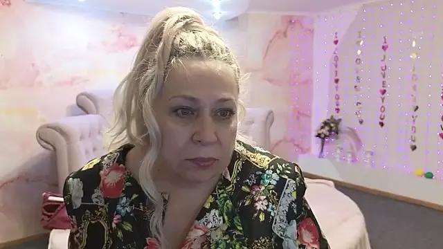 Penelope_Pinky from StripChat is Freechat