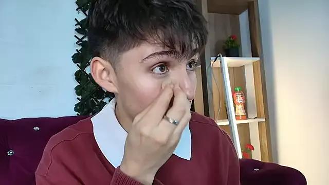 PepperTwink from StripChat is Freechat