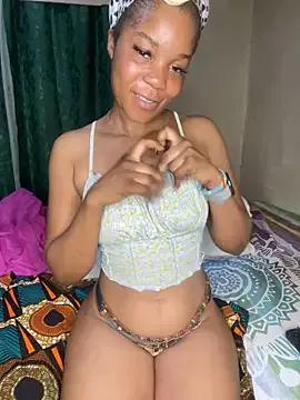 Queen-Dyness from StripChat is Freechat