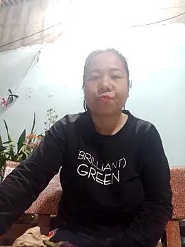 Queen_18200 from StripChat
