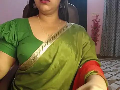 Queen_Jessia from StripChat is Freechat
