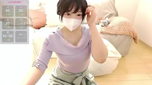 Photos of Ran_happy from StripChat is Group