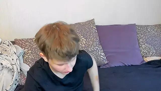 Raven_Radiant from StripChat is Freechat
