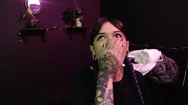 rousstattoo from StripChat is Freechat