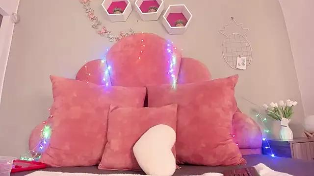 Kooky beauty: discover our turned on strippers as they undress to their adored melodies and slowly orgasm for pleasure to appease your kookiest wishes.