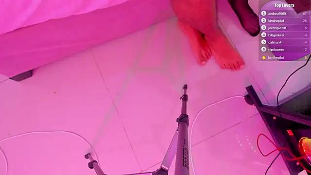 Kooky beauty: discover our turned on strippers as they undress to their adored melodies and slowly orgasm for pleasure to appease your kookiest wishes.
