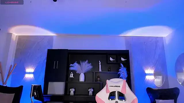 SamanthaKlein_ from StripChat
