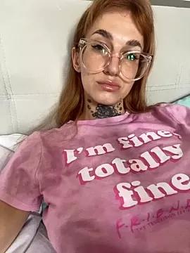 SarahLust on StripChat 
