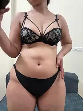sassygirl4141 from StripChat is Freechat