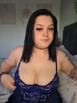 Saucy-Serenity from StripChat is Freechat