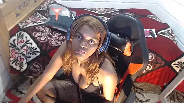 sexyjustin202 from StripChat is Freechat