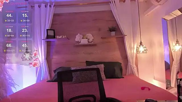Kooky beauty: discover our turned on strippers as they undress to their adored melodies and slowly orgasm for pleasure to appease your kookiest wishes.