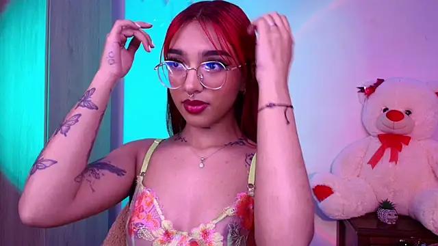 Photos of sofia_blossom from StripChat is Freechat
