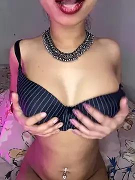 Sonasexy321 from StripChat is Freechat