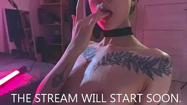 Space_X_Roxy_ from StripChat is Freechat
