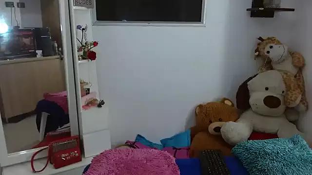 stassie_xxx from StripChat