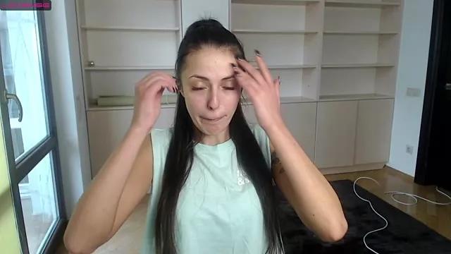 SweeetestGirl on StripChat 