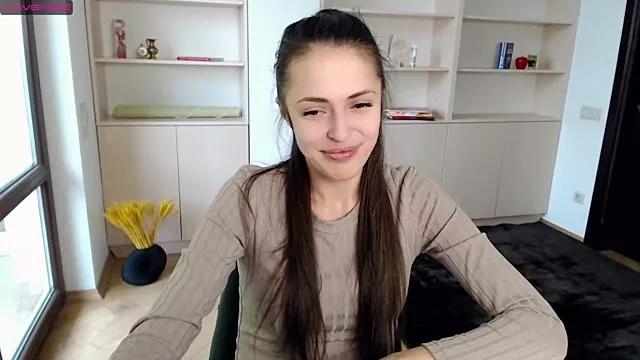 SweeetestGirl on StripChat 