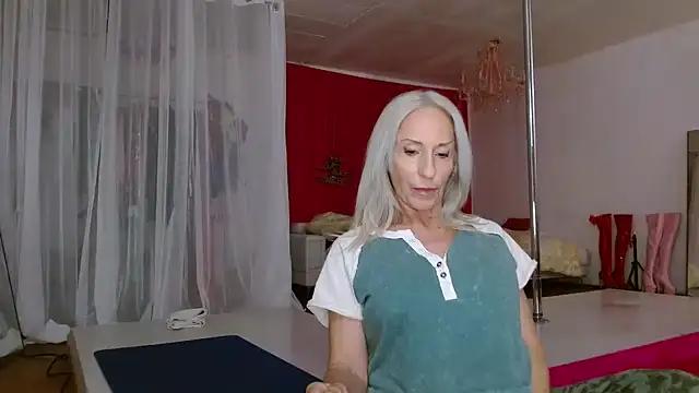 Sweet-Ginger from StripChat