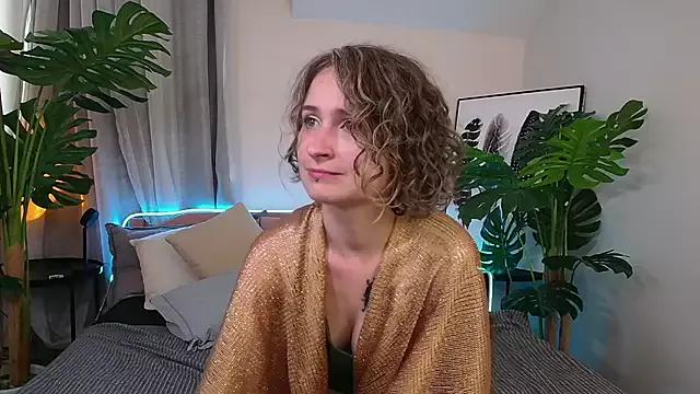 sweet_cherry_pie_ from StripChat