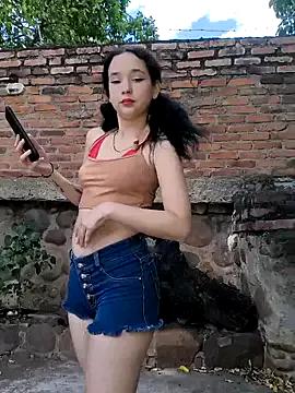 Photos of sweet_outdoor_charm from StripChat is Freechat