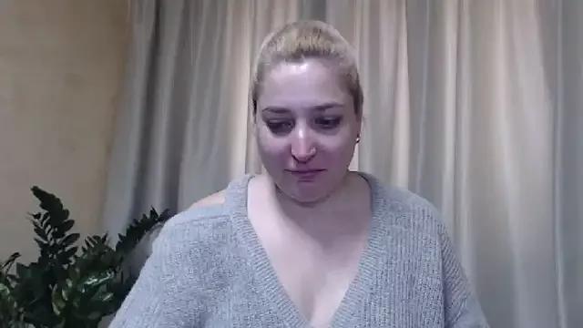 sweetpussy13 from StripChat