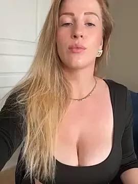 Photos of Sweety_Foxy69 from StripChat is Group