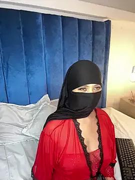Photos of thamiina_ from StripChat is Freechat
