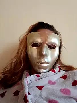 Themaskedgirl21 from StripChat is Freechat
