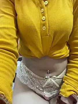 Photos of TheOnlyStrip_Queen from StripChat is Freechat