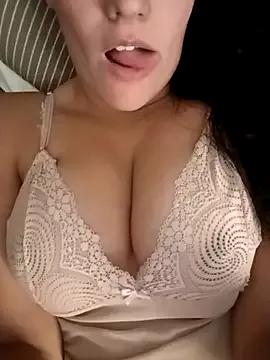 Tini_16_19 webcams show profile image 