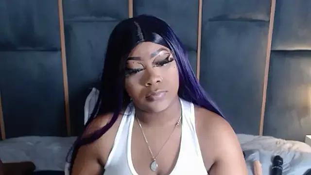 TrixieMar from StripChat is Freechat