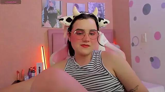 Kooky beauty: discover our turned on strippers as they undress to their adored melodies and slowly orgasm for pleasure to appease your kookiest wishes.