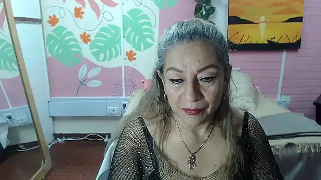 ZAMANTHA from StripChat