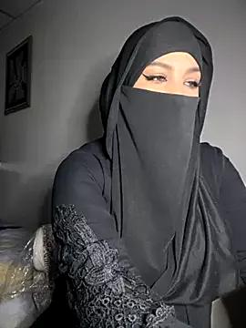 Photos of Zeynep-Lahsen from StripChat is Freechat